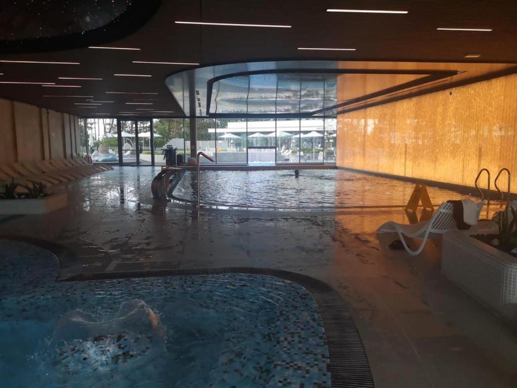 Blue Lagoon A542 W Wave Apartment